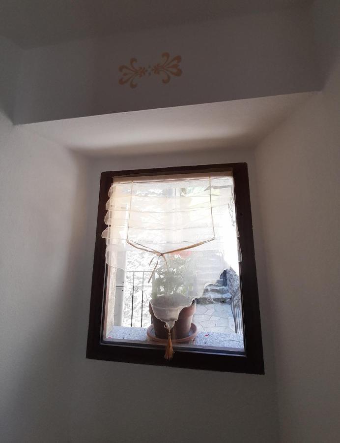 La Quiete Villa Crodo Bagian luar foto